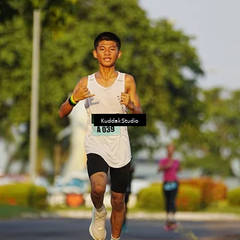 Runner Photo 5953715