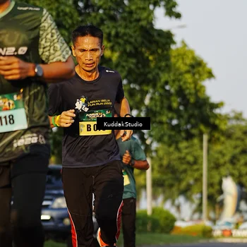 Runner Photo 5953733