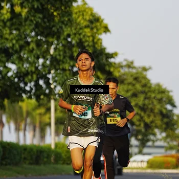Runner Photo 5953737