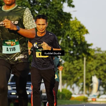 Runner Photo 5953753