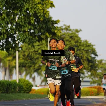 Runner Photo 5953756
