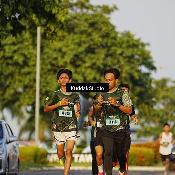 Runner Photo 5953788