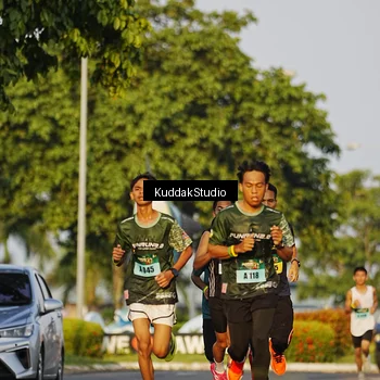 Runner Photo 5953793