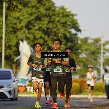 Runner Photo 5953795