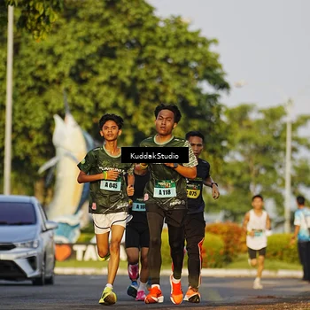 Runner Photo 5953800