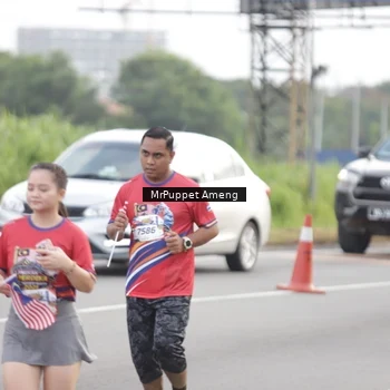 Runner Photo 5953837