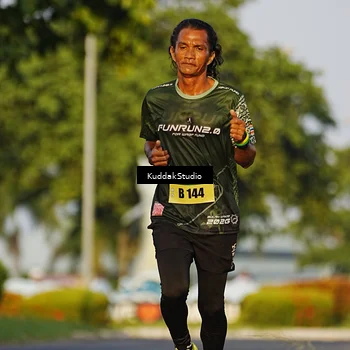 Runner Photo 5953877