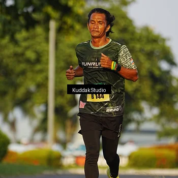 Runner Photo 5953879
