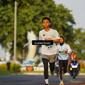 Runner Photo 5953884