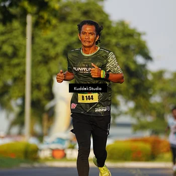 Runner Photo 5953890