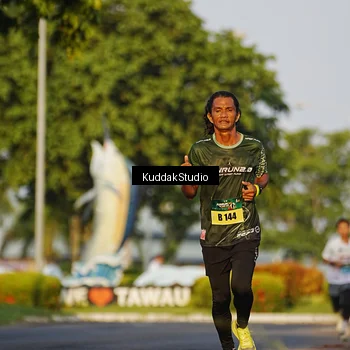 Runner Photo 5953903