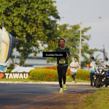Runner Photo 5953920