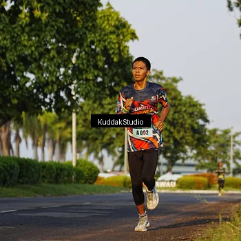 Runner Photo 5953943