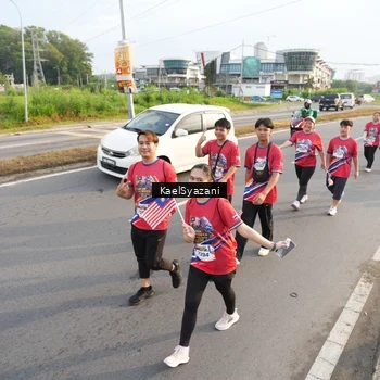 Runner Photo 5954042