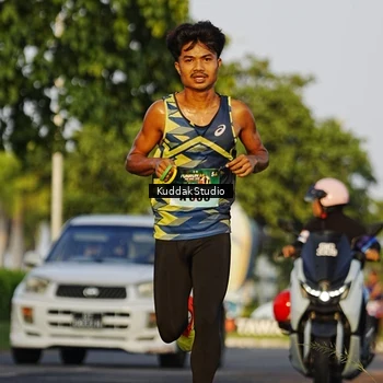 Runner Photo 5954072