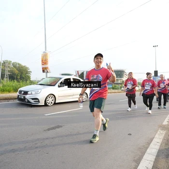 Runner Photo 5954076
