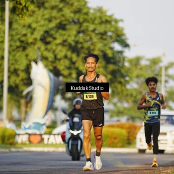 Runner Photo 5954104
