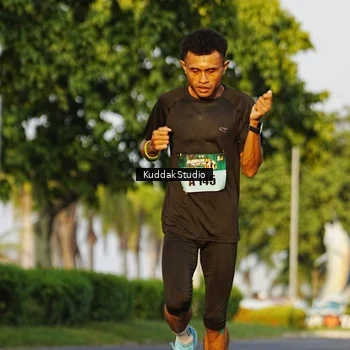 Runner Photo 5954127