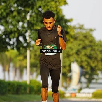 Runner Photo 5954135