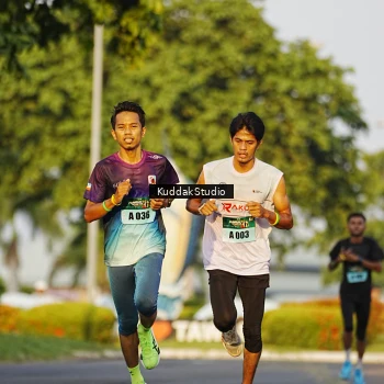 Runner Photo 5954216