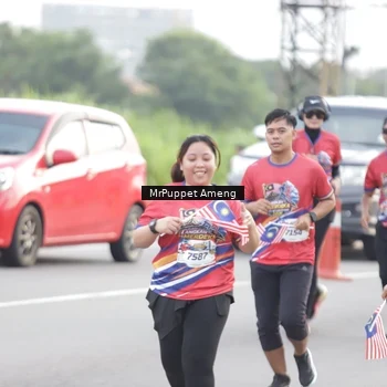 Runner Photo 5954235