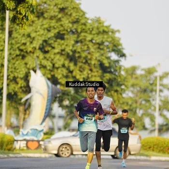 Runner Photo 5954239