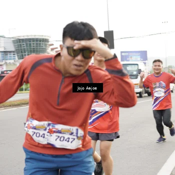 Runner Photo 5954247