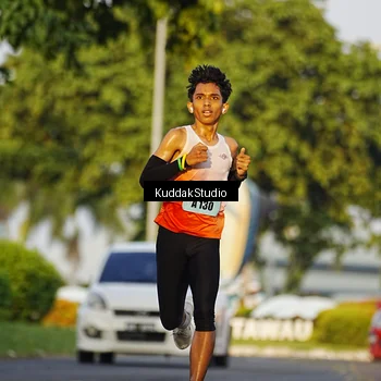 Runner Photo 5954253