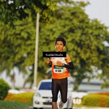 Runner Photo 5954273