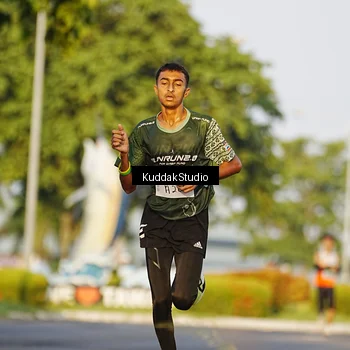 Runner Photo 5954291