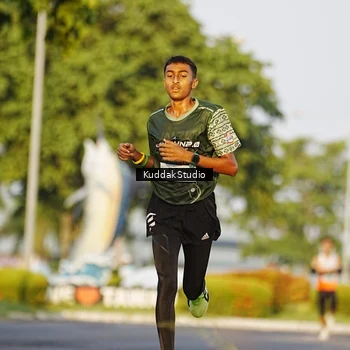 Runner Photo 5954296