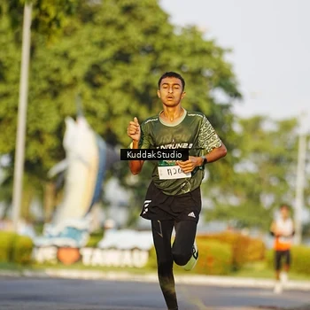 Runner Photo 5954302