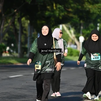 Runner Photo 5954387