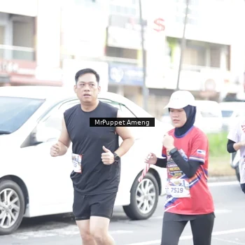 Runner Photo 5954509