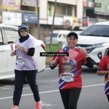 Runner Photo 5954535