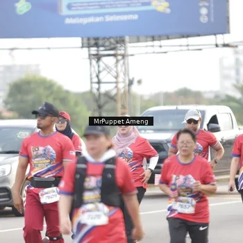 Runner Photo 5954636