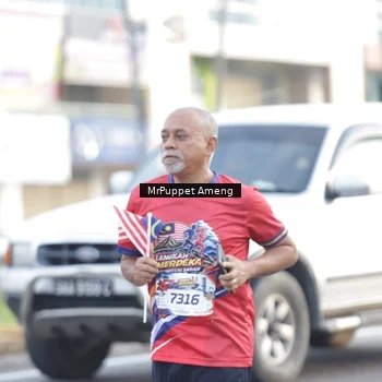 Runner Photo 5954693