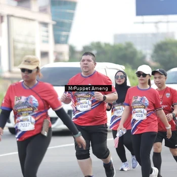 Runner Photo 5954759
