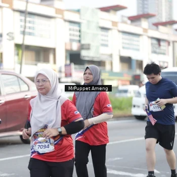 Runner Photo 5954871