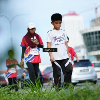 Runner Photo 5954905