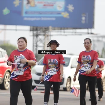 Runner Photo 5955428