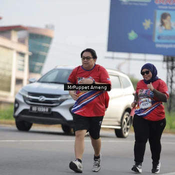 Runner Photo 5955612