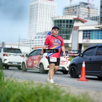 Runner Photo 5955697
