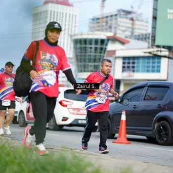 Runner Photo 5955733