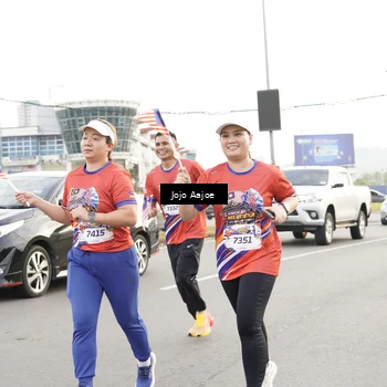 Runner Photo 5955755