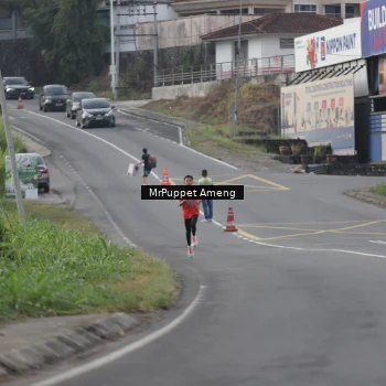 Runner Photo 5955777