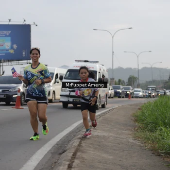 Runner Photo 5955792