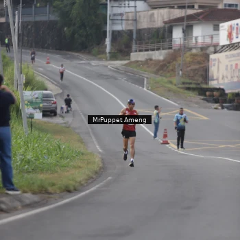 Runner Photo 5955850
