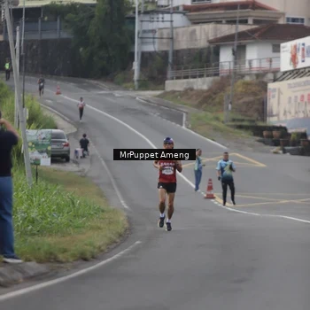 Runner Photo 5955860