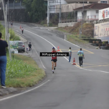 Runner Photo 5955869